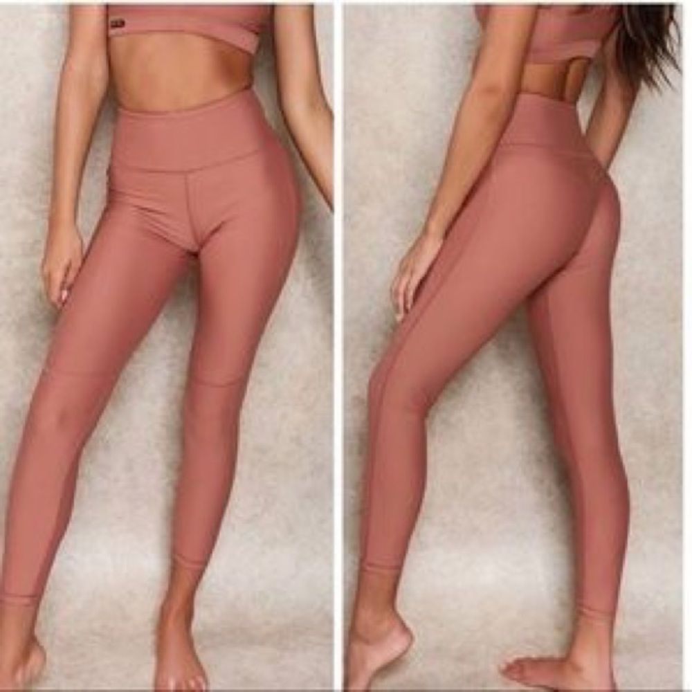 NEU Apparel Saharan Goddess Leggings XS